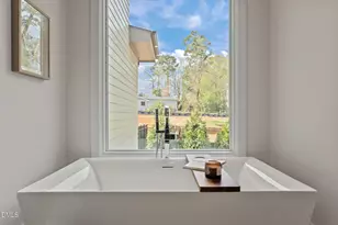 4119 Rockingham Dr, Raleigh, NC 27609 - Photo 21