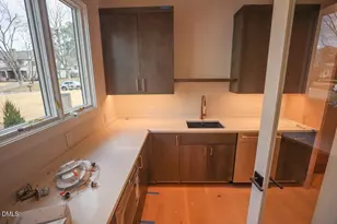 4119 Rockingham Dr, Raleigh, NC 27609 - Photo 23