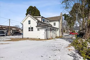 305 W Canary St, Dunn, NC 28334 - Photo 43