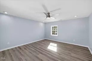 305 W Canary St, Dunn, NC 28334 - Photo 37