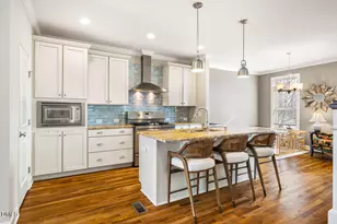 22 Treywood Ln, Chapel Hill, NC 27516 - Photo 5