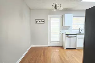 3111 Ivey Wood Ln, Durham, NC 27703 - Photo 5