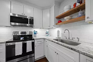 2708 Daytona Dr, Raleigh, NC 27610 - Photo 7