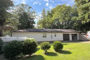 5002 Wickham Rd, Raleigh, NC 27606 - Photo 3