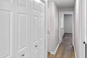 1102 Huntington Park Dr, Morrisville, NC 27560 - Photo 19