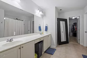 725 Harvest Point Dr, Fuquay Varina, NC 27526 - Photo 25