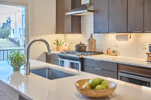 613 N Queen St, Durham, NC 27701 - Photo 11