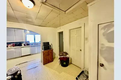 142 Yarborough Street, Roxboro, NC 27573 - Photo 5