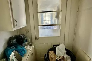 142 Yarborough St, Roxboro, NC 27573 - Photo 11