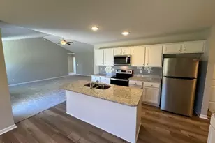 22 Longford Dr, Selma, NC 27576 - Photo 5