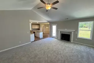 22 Longford Dr, Selma, NC 27576 - Photo 3