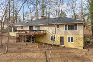 1904 Rolling Rd, Chapel Hill, NC 27514 - Photo 5