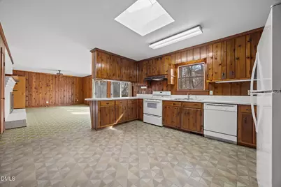 1904 Rolling Road, Chapel Hill, NC 27514 - Photo 15