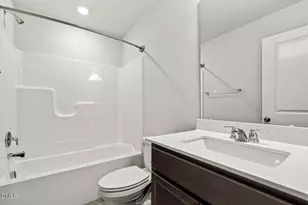 106 Zealand Ct, Raleigh, NC 27610 - Photo 9