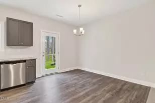 574 Barrington Row Ave, Zebulon, NC 27597 - Photo 17