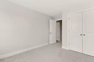 574 Barrington Row Ave, Zebulon, NC 27597 - Photo 25