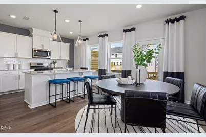 2863 Farmhouse Drive, Apex, NC 27502 - Photo 3