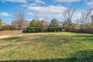 406 Waverly Hills Dr, Cary, NC 27519 - Photo 83