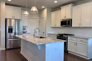 68 Chinaberry Dr, Clayton, NC 27527 - Photo 3