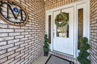 1990 N Tansea Ct, Fuquay-Varina, NC 27526 - Photo 3