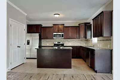 161 Summit Overlook Drive, Clayton, NC 27527 - Photo 3