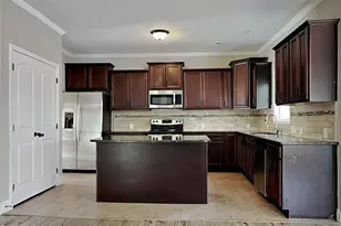 161 Summit Overlook Dr, Clayton, NC 27527 - Photo 3