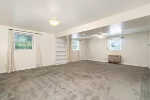 1009 Westwood Dr, Raleigh, NC 27607 - Photo 25