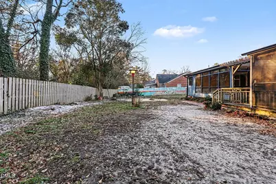 210 E Holt Street, Smithfield, NC 27577 - Photo 27