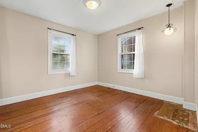 210 E Holt Street, Smithfield, NC 27577 - Photo 19