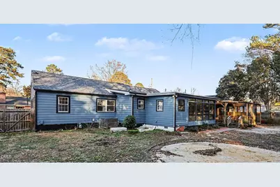 210 E Holt Street, Smithfield, NC 27577 - Photo 31