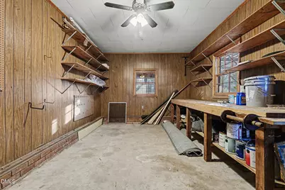 210 E Holt Street, Smithfield, NC 27577 - Photo 25