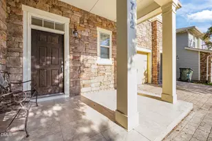 712 Pierside Dr, Cary, NC 27519 - Photo 3