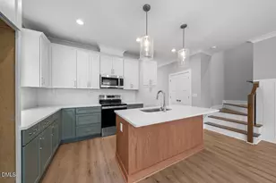 2805 B Fawn Ave, Durham, NC 27705 - Photo 9