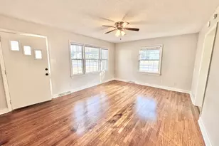 224 Clay St, Cary, NC 27511 - Photo 5