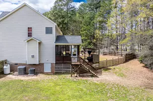 457 Albemarle Dr, Clayton, NC 27527 - Photo 9