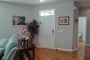 7816 Honeysuckle Bend Dr, Raleigh, NC 27616 - Photo 9