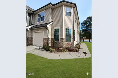 7816 Honeysuckle Bend Drive, Raleigh, NC 27616 - Photo 3