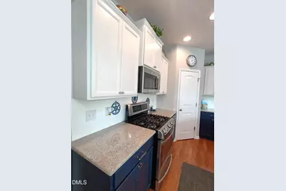 7816 Honeysuckle Bend Drive #724, Raleigh, NC 27616 - Photo 17