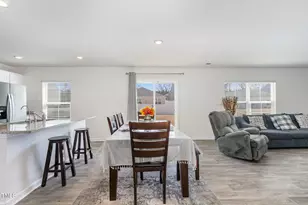 2902 Cullens Dr, Graham, NC 27253 - Photo 7