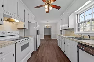 1104 Crestview Dr, Tarboro, NC 27886 - Photo 21
