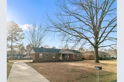 1104 Crestview Drive, Tarboro, NC 27886 - Photo 3