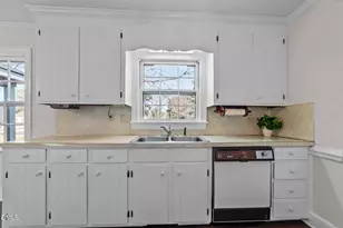 1104 Crestview Dr, Tarboro, NC 27886 - Photo 19