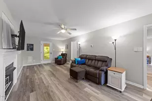 125 Bay Meadow Ln, Benson, NC 27504 - Photo 11