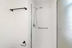 116 Inverness Ct, Cary, NC 27511 - Photo 25