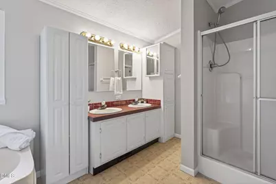 530 Avent Ferry Road, Holly Springs, NC 27540 - Photo 17