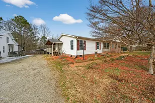 530 Avent Ferry Rd, Holly Springs, NC 27540 - Photo 9