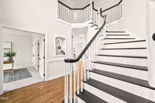 102 Gearrland Ln, Cary, NC 27518 - Photo 7