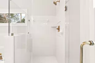 102 Gearrland Ln, Cary, NC 27518 - Photo 35