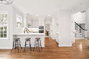 102 Gearrland Ln, Cary, NC 27518 - Photo 19