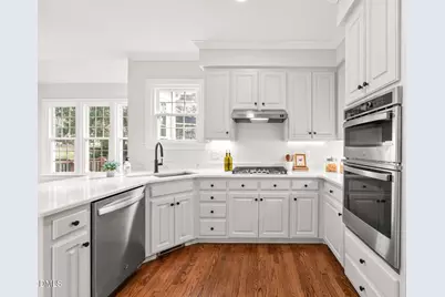 102 Gearrland Lane, Cary, NC 27518 - Photo 15